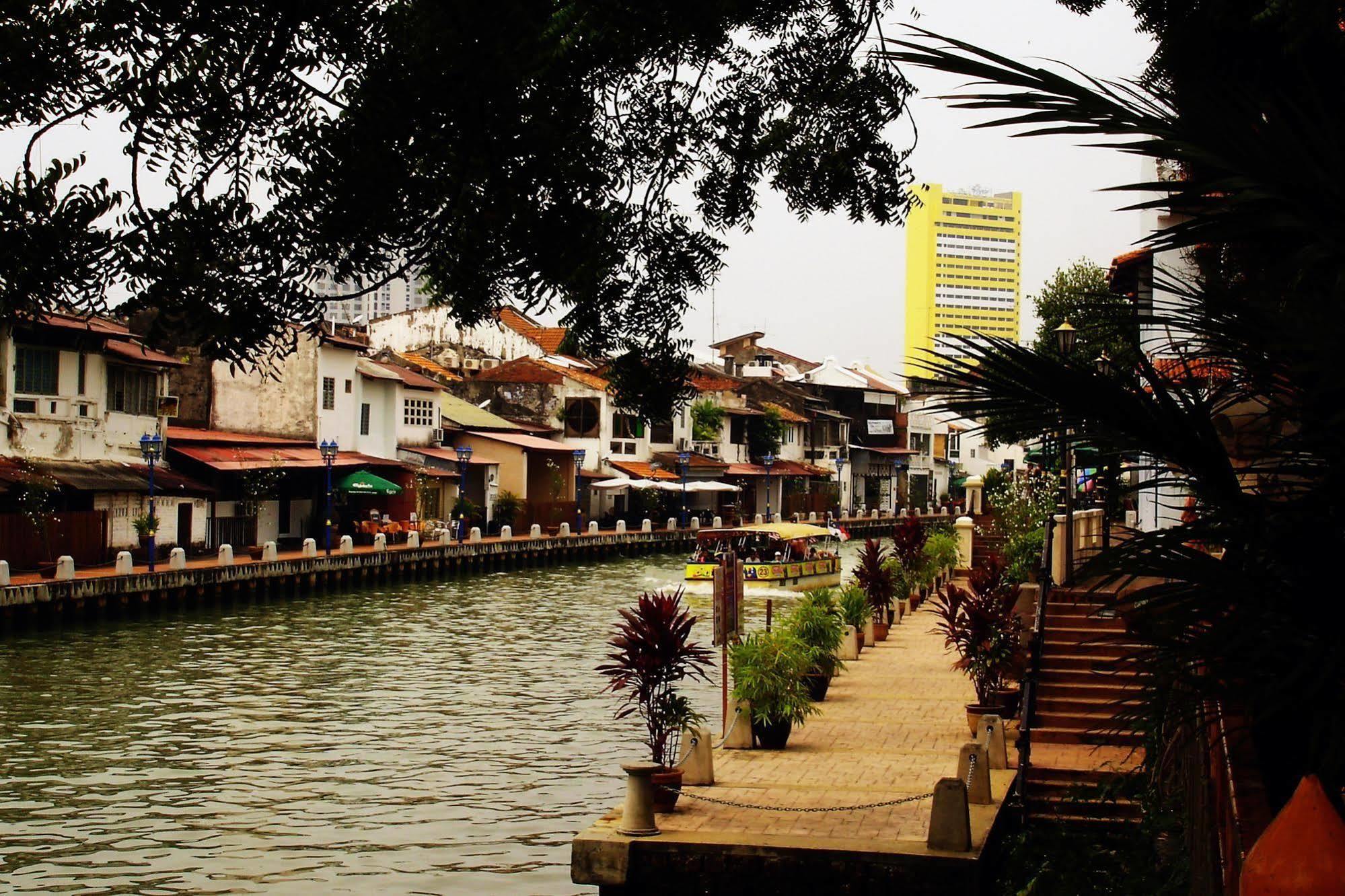 The Emperor Hotel Malacca Buitenkant foto