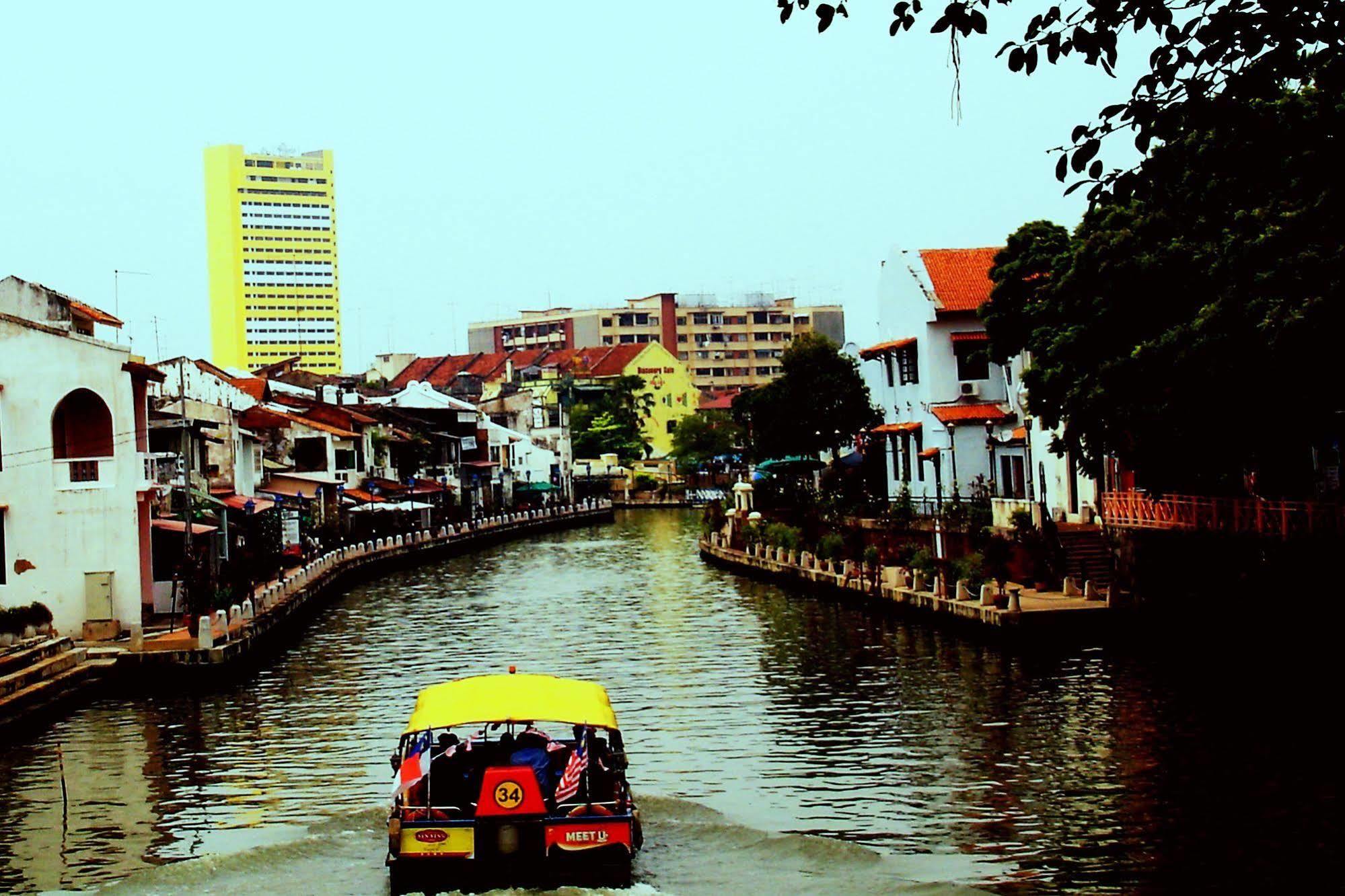 The Emperor Hotel Malacca Buitenkant foto