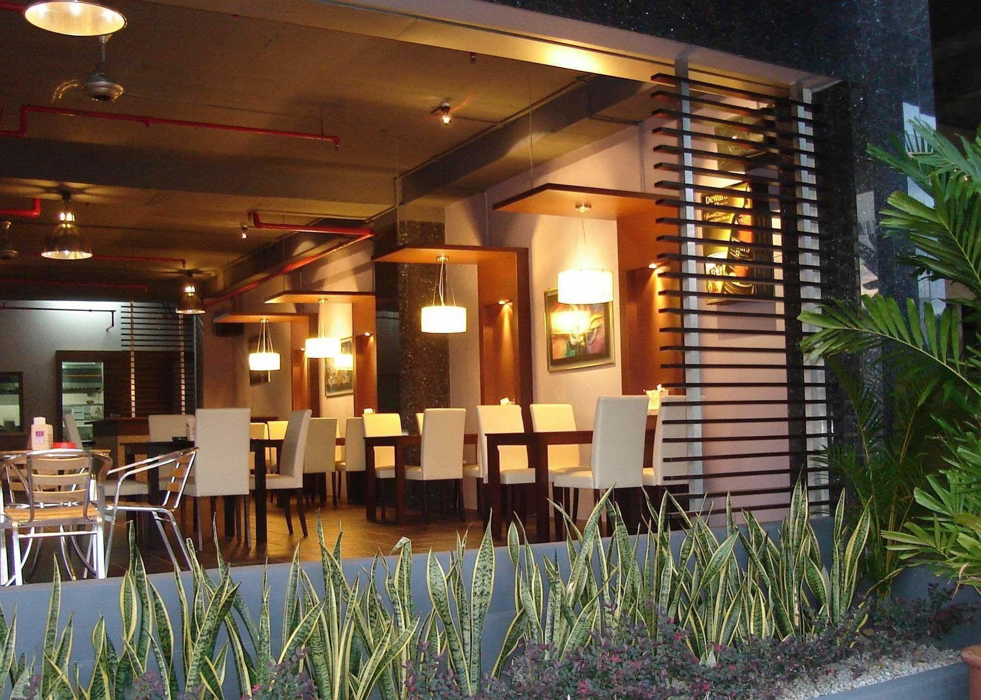 The Emperor Hotel Malacca Buitenkant foto