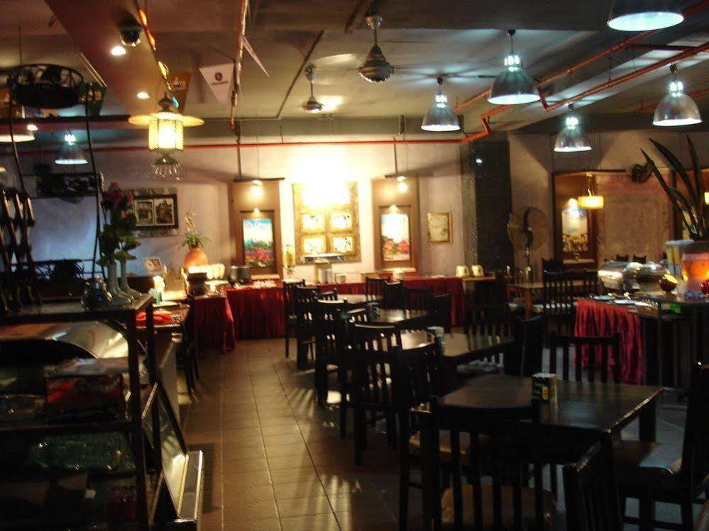 The Emperor Hotel Malacca Buitenkant foto