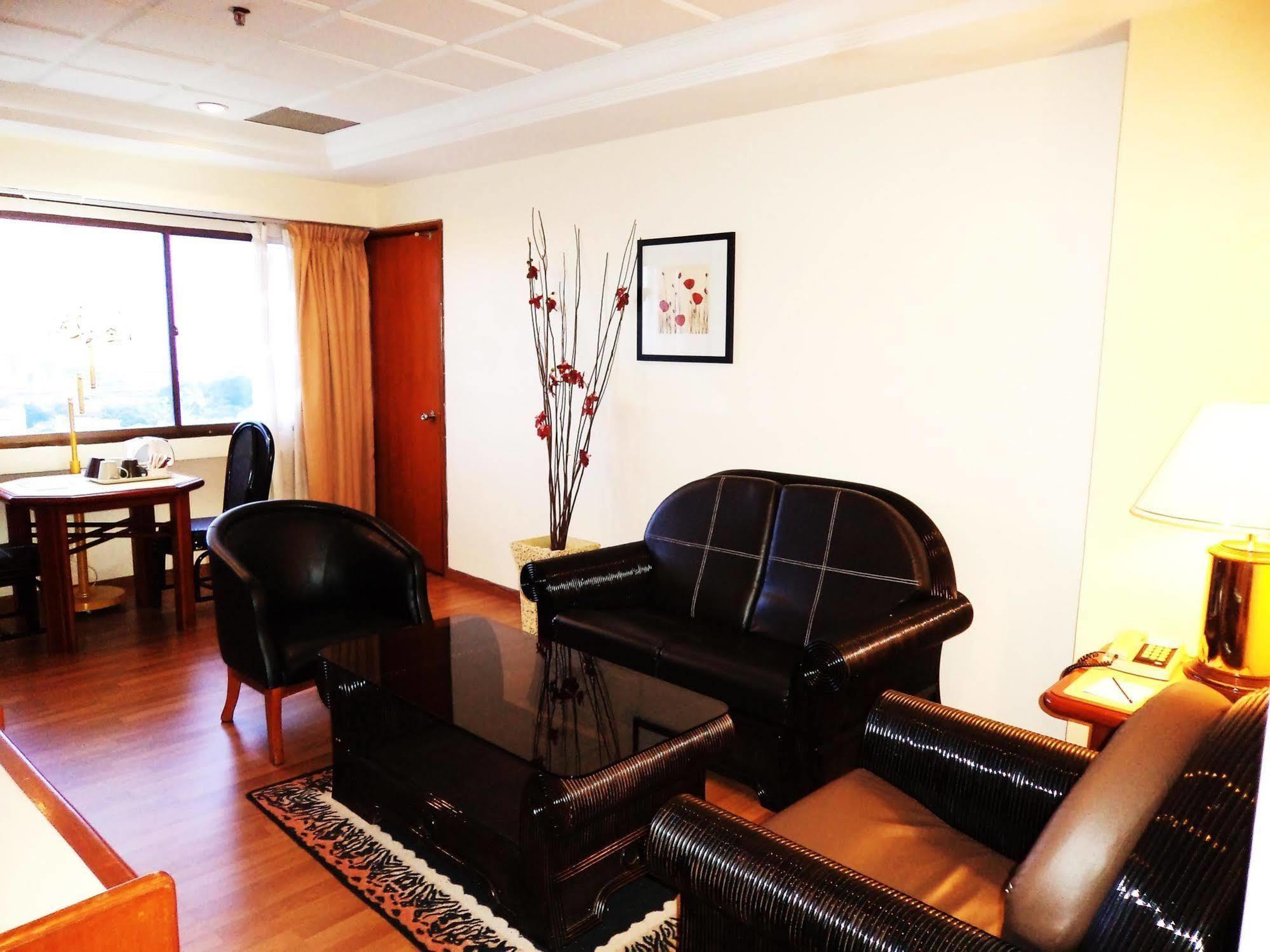 The Emperor Hotel Malacca Buitenkant foto